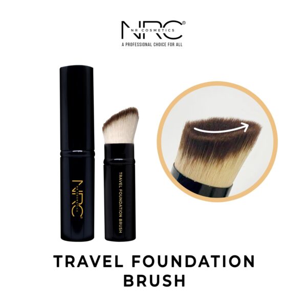 Travel Foundation Brush